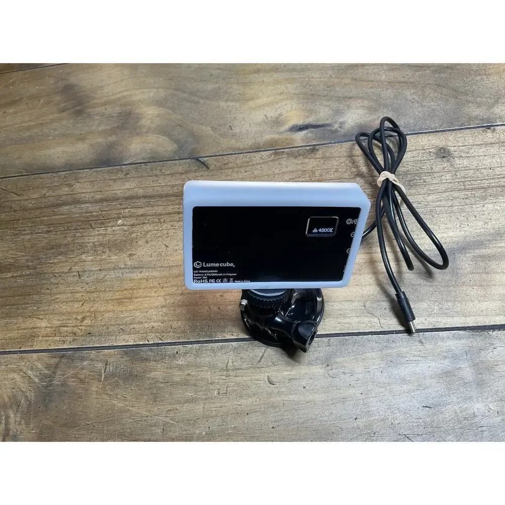 Lume Cube LC-PANELMINI1 5W Bicolor Panel Mini LED - USB C Mini Light Panel